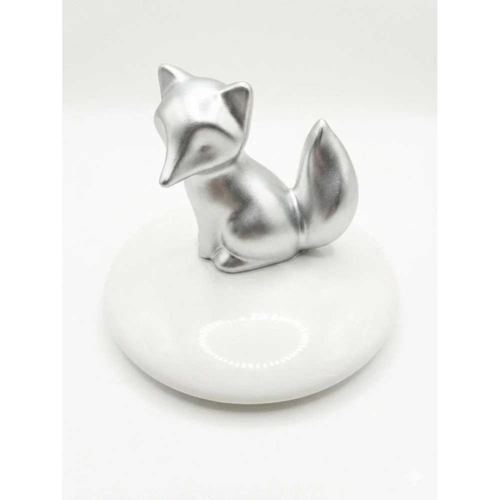 Yankee Candle Silver Fox Jar Topper White Ceramic & Silver Figurine 1568533‎